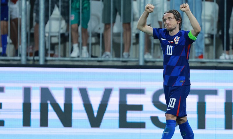 Čudesni Šemper obranio četiri jedanaesterca, Modrić i Frigan upisali službene debije