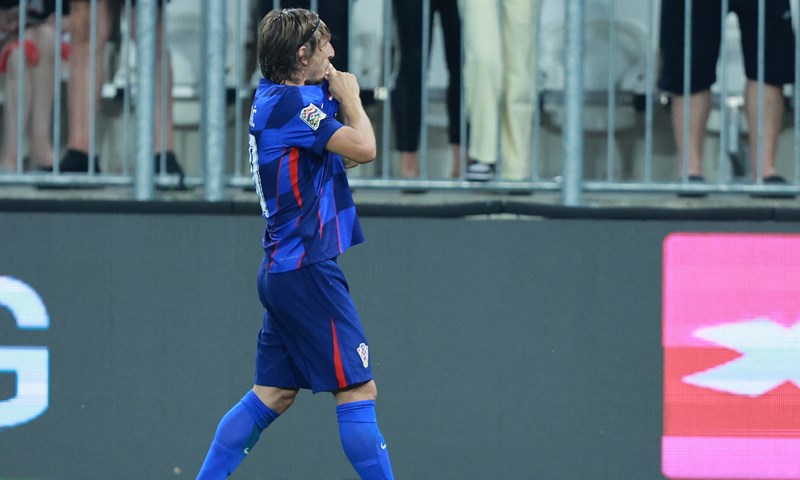 Modrić: 'Prvi nastup za reprezentaciju je bio san, a doći do 180 je nevjerojatno'