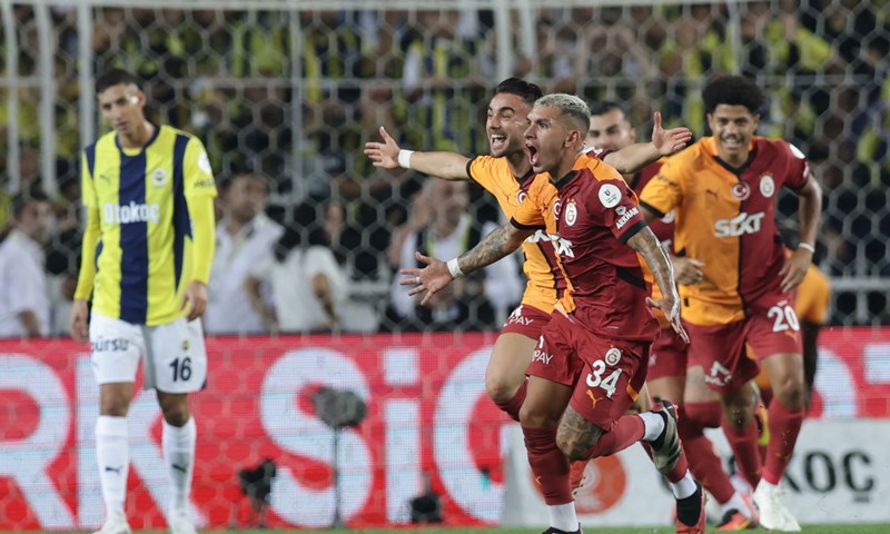 Veliki istanbulski derbi pripao vodećem Galatasarayu