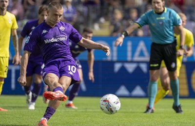 Lazio se vratio pobjedama, Fiorentinu već tjednima trese kriza