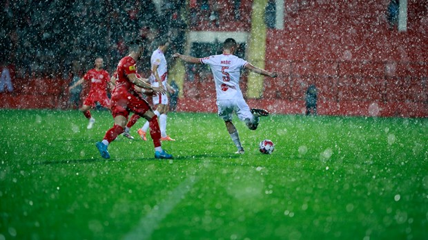 Zrinjski slavio u gradskom derbiju, jedan gol odlučio pobjednika