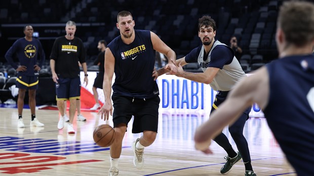 Šarić i Jokić sezonu otvaraju protiv drugog favorita za osvajanje NBA prstena