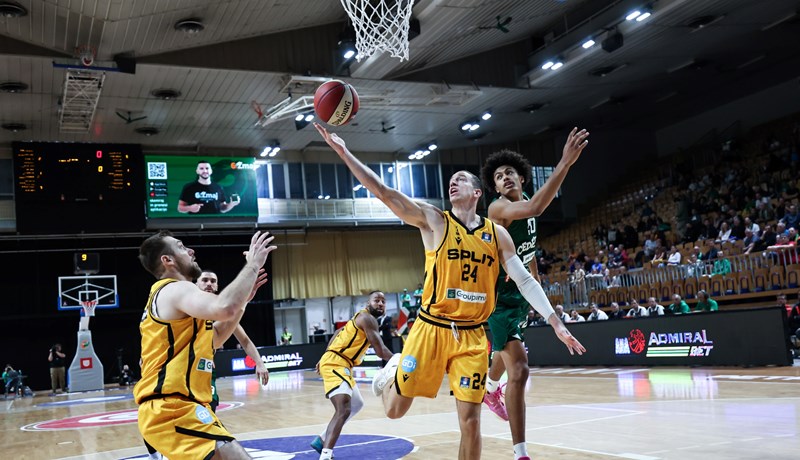 Split sa zvukom sirene izgubio od Cedevite Olimpije