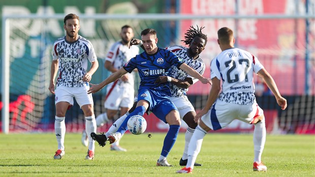 Povlačenje Dolčeka i Dialla pretvoreno u prekršaj za Hajduk nakon kojeg gosti dolaze do gola