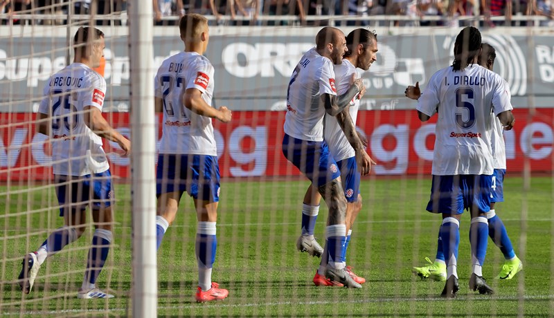 Lokomotiva se hrabro postavila, ali Hajduk je zasluženo došao do pobjede