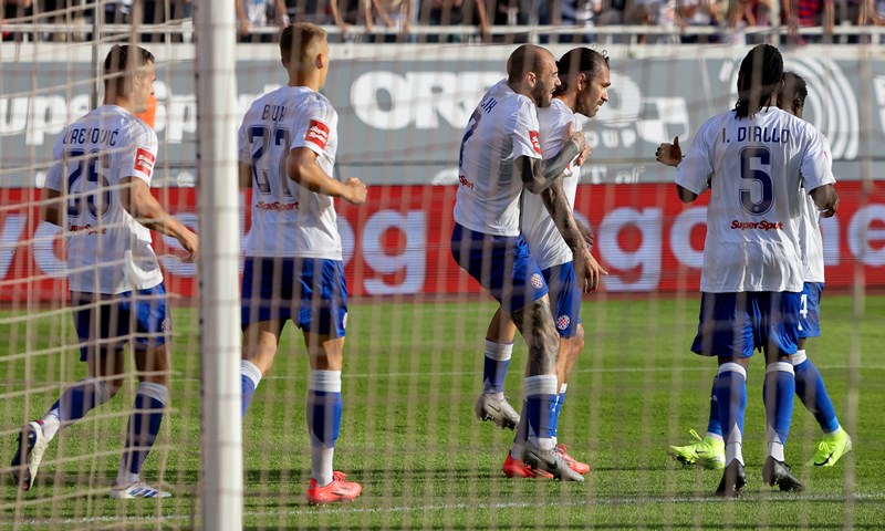 Lokomotiva se hrabro postavila, ali Hajduk je zasluženo došao do pobjede