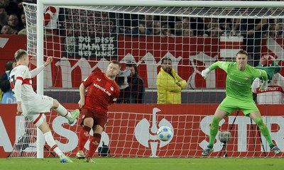 DFB-Pokal: Borussia Dortmund produbila krizu, lanjski finalist ispao već u šesnaestini finala