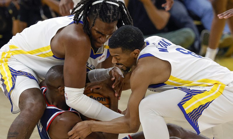 Noć preokreta u NBA ligi: Nevjerojatni Jokić predvodio Nuggetse, Warriorsi se vratili iz minus 20