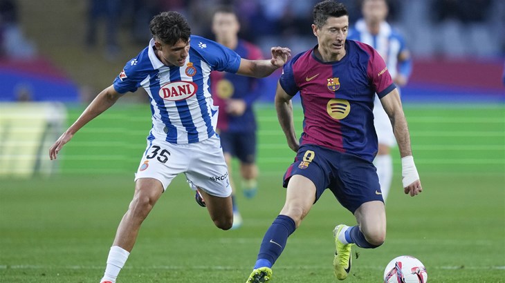 Barcelona na krilima krasnih Olmovih golova slavila u gradskom derbiju