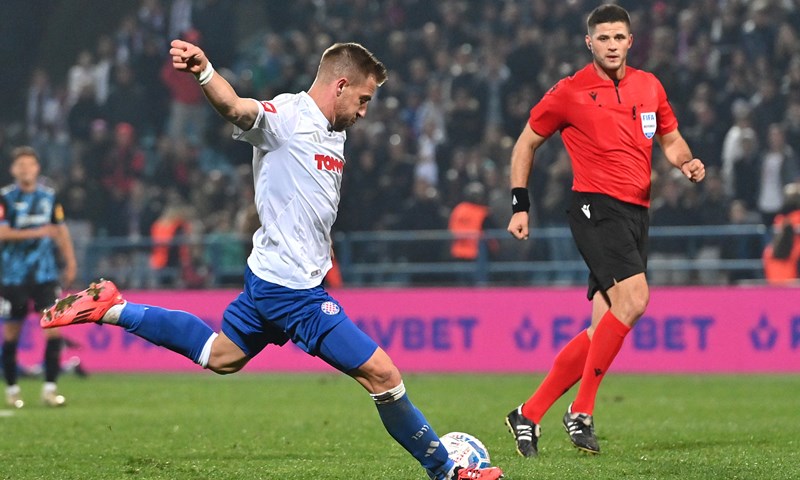 Skomina: 'Melnjak je zaslužio žuti karton, ali mogu shvatiti zašto mu ga Kolarić nije pokazao'