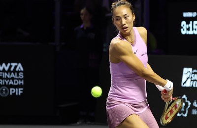 Zheng deklasirala finalisticu Wimbledona i osigurala polufinale WTA Finalsa u Rijadu