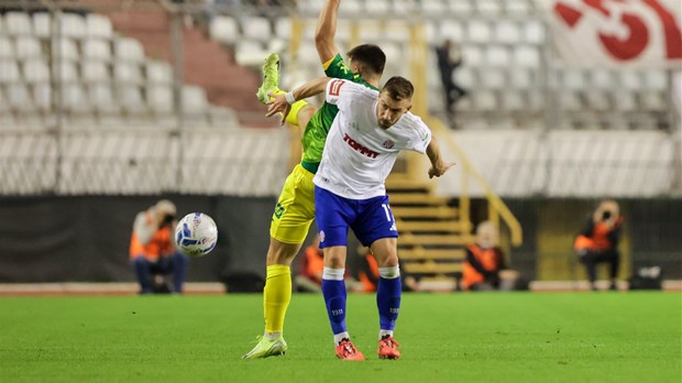 Istra 1961 neporažena na Poljudu, Hajduk uzeo samo bod