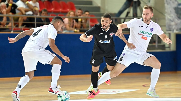 Torcida uvjerljiva protiv Novog Vremena, Marinović dvostruki strijelac