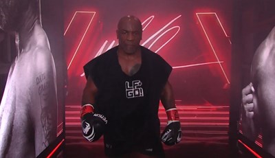 Mike Tyson se nakon 19 godina vratio u ring i izgubio od youtubera