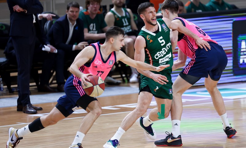 Cedevita Olimpija svladala Megu, Jelavić vrlo dobar, Gnjidiću mrvice