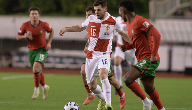 Fabregas: 'Baturina zaslužuje sve ovo i treba samo nastaviti bez posustajanja'