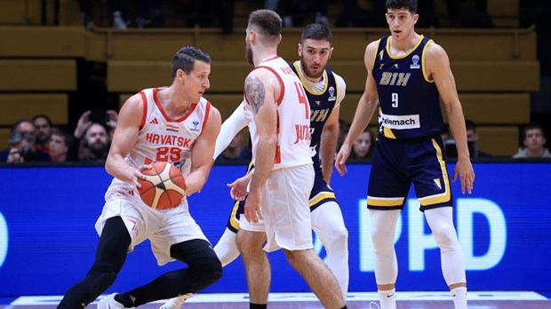 Tricaški raspoložena Hrvatska do vrijedne pobjede u borbi za Eurobasket!