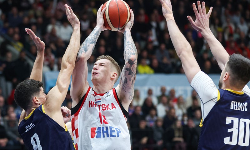 Ante Žižić odlazi iz Bologne, Luka Šamanić ostaje u Baskoniji