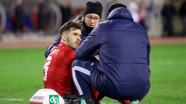 Zlomislić se vratio s momčadi u Rijeku nakon tretmana u splitskoj bolnici