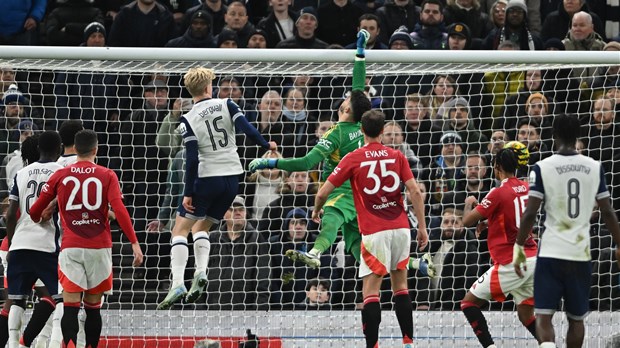 U golijadi u Londonu vratari darivali, Son zabio iz kornera, a Tottenham prošao u polufinale