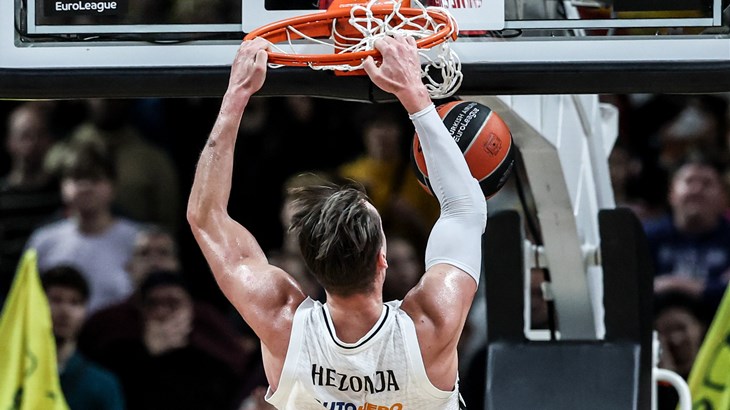 Hezonja briljirao protiv Maccabija, ali i promašio šut za pobjedu