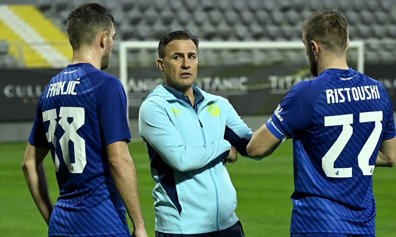 Bartol Franjić zbog ozljede izašao iz igre nakon samo dvije minute na terenu