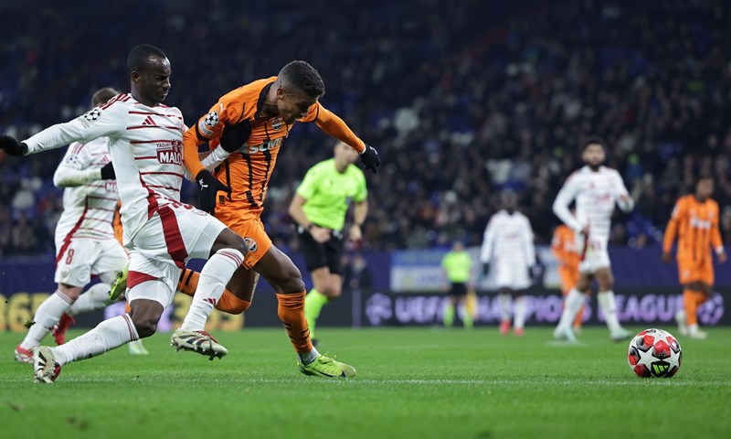 RB Leipzig preko Sportinga do prvih bodova, Šahtar rutinski protiv Bresta