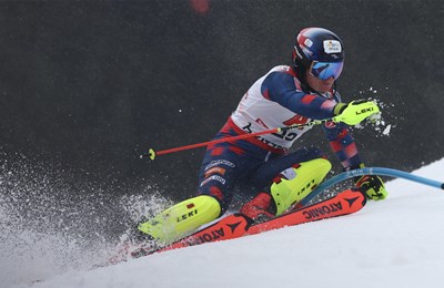 Zubčić najbolji Hrvat u prvoj slalomskoj vožnji u Kitzbühelu, Kolega preoprezan