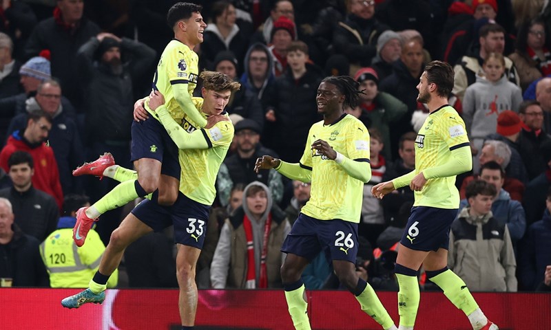 Ivan Jurić došao do prve pobjede u ligi, nezaustavljivi Salah vodi Liverpool prema 20. naslovu prvaka