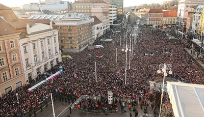 Sjajno raspoloženi hrvatski rukometaši stigli su u Zagreb!