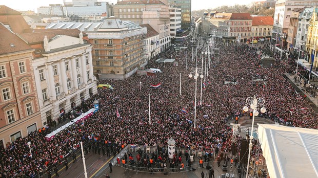 Sjajno raspoloženi hrvatski rukometaši stigli su u Zagreb!