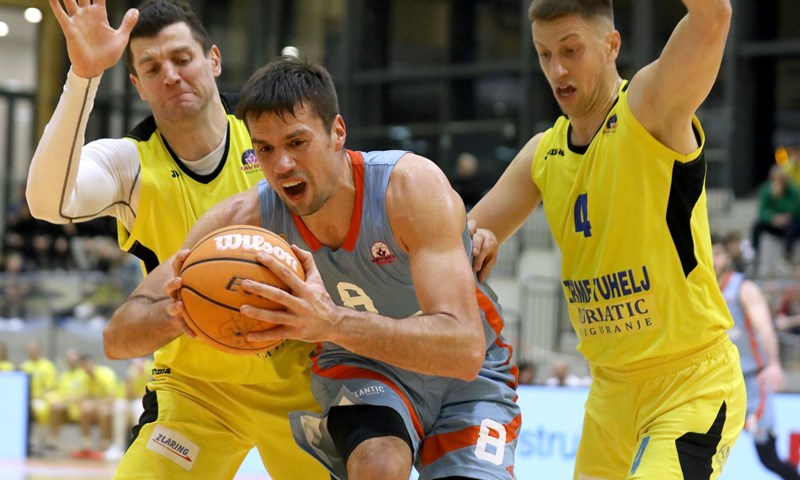 Cedevita Junior u zadnjim sekundama do prolaza, Brođani namučili Cibonu