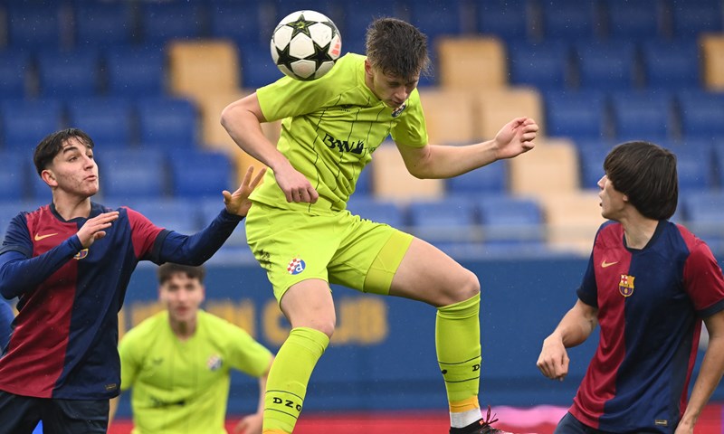 Drama u Kataloniji: Barcelona izbacila Dinamo na jedanaesterce
