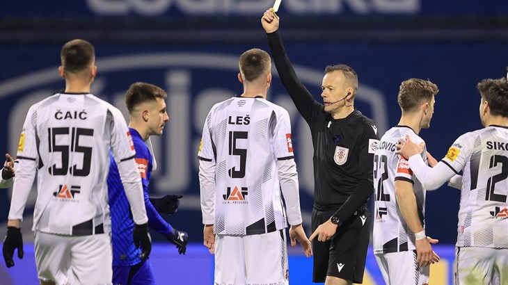 Lovrić dosudio kazneni udarac za Dinamo, VAR ga razuvjerio