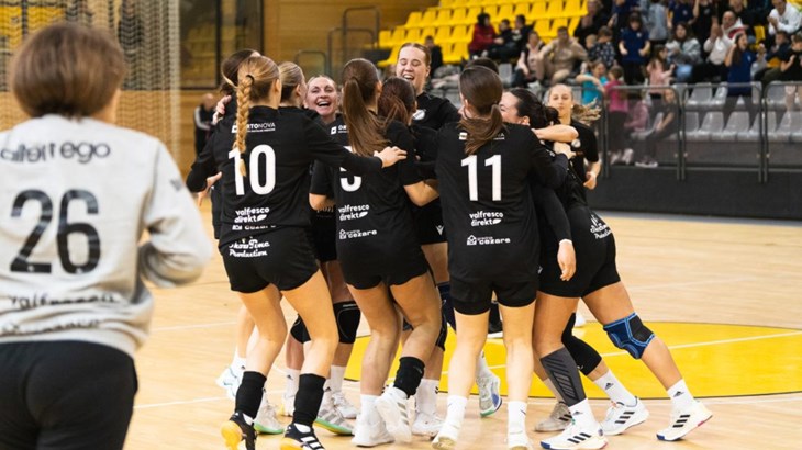 Remi Koke i Lokomotive, Splićanke slavile u Sinju