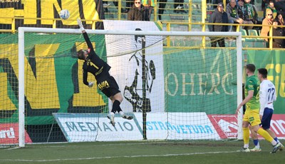 Buran dvoboj u Puli: Istra 1961 i Hajduk morali se zadovoljiti s po bodom