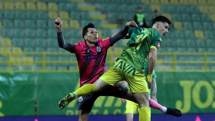 Lokomotiva iz kaznenog udarca do prednosti na Drosini