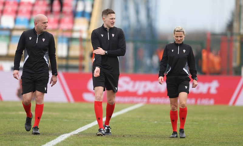 Čulina dosudio kazneni udarac za Rijeku, VAR ga ipak razuvjerio