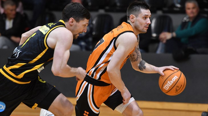 Veliki preokret Alkara, Split slavio u Šibeniku, Zabok bolji od Cibone