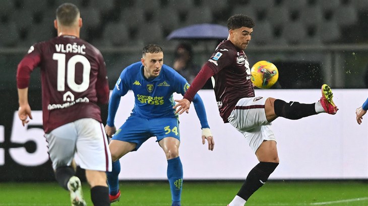 Vlašić prije reprezentativne stanke zabio četvrti gol sezone i donio Torinu tri boda