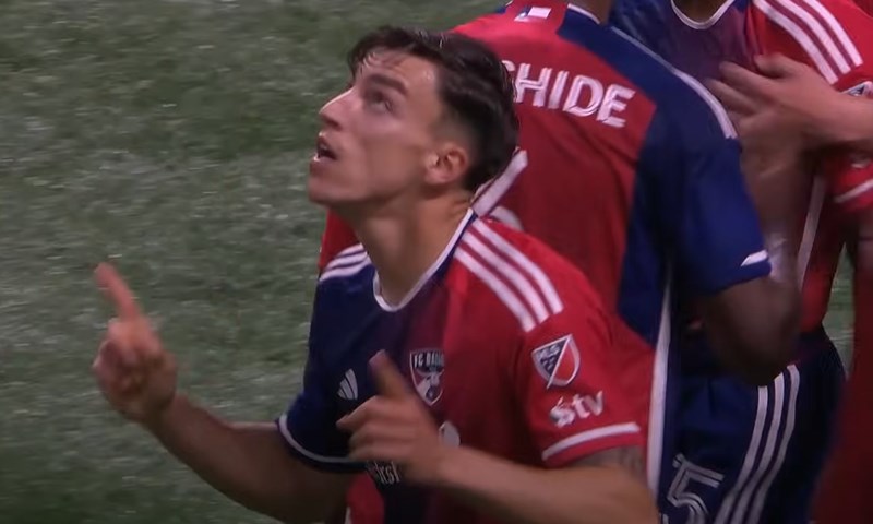 Petar Musa asistirao u remiju Dallasa protiv St. Louisa