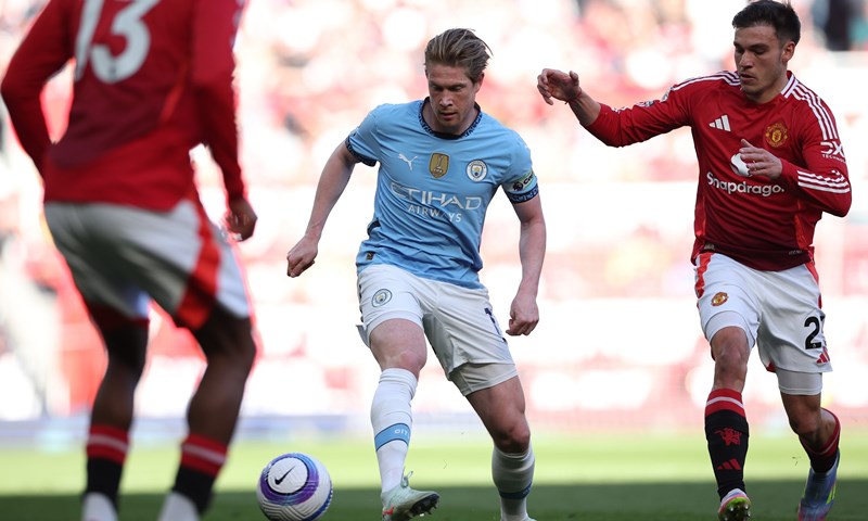 United i City razočarali na Old Traffordu, Liverpool neočekivano poražen kod Fulhama
