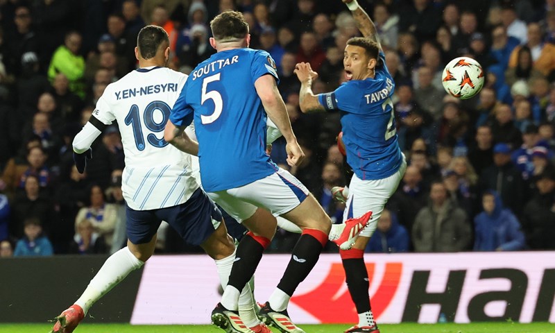 Dvoboj susjeda na tablici, Rangersi dočekuju momčad koja nije primila gol već 581 minutu