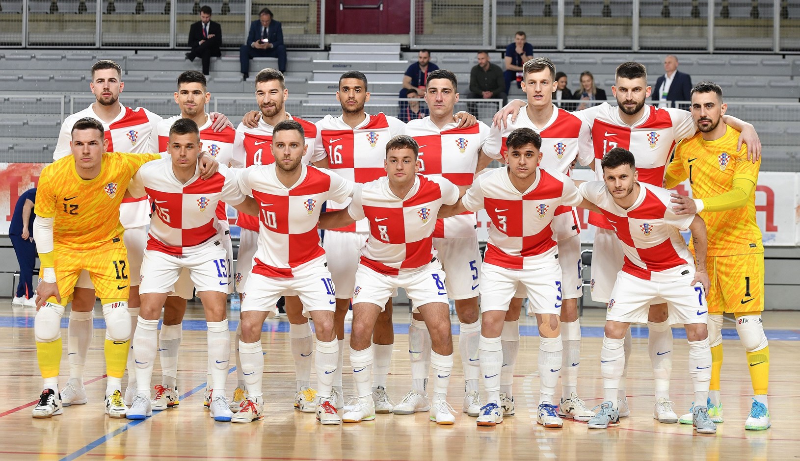 [UŽIVO] Latvijci do ranog vodstva, Hrvatska zasluženo izjednačila krajem prvog dijela!