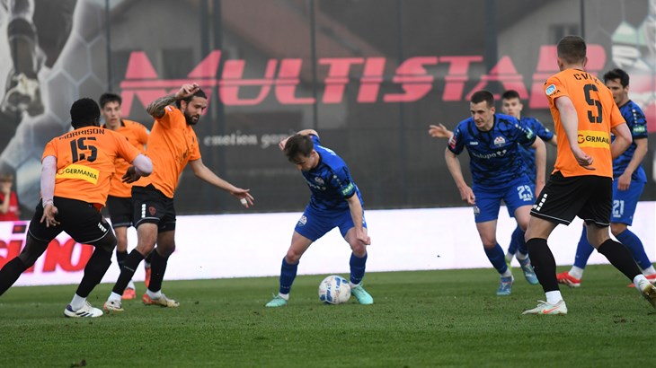 Farmaceuti do vodstva nakon odličnog ubačaja Grgića i gola Lepinjice