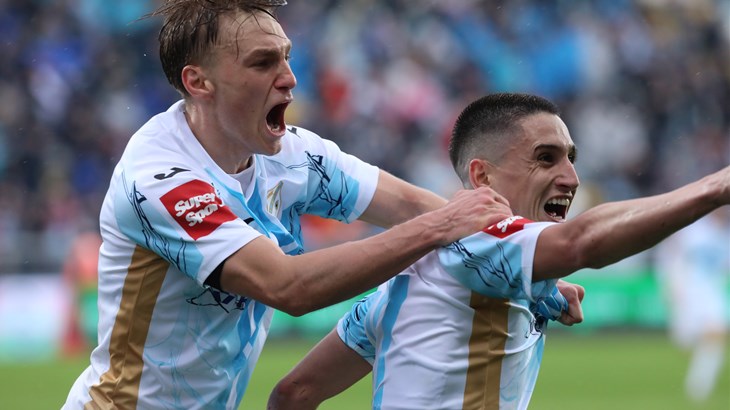 Pogledajte krasan gol Menala u pobjedi Rijeke s igračem manje