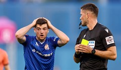 Mersinaj je srušio Kangu, a Kolarić je unatoč brojnim protestima pokazao 'tek' žuti karton