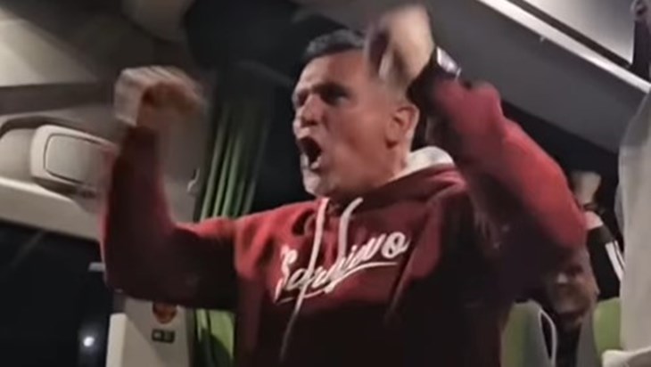 Zoran Zekić u potpunom transu s navijačima proslavio ulazak u finale kupa