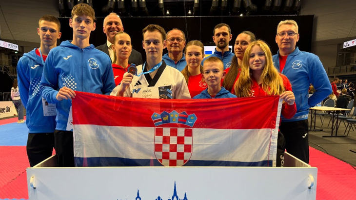 Borna Pečko osvojio broncu na Europskom prvenstvu u taekwondo formama