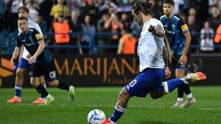 Kazneni udarac za Hajduk odmah na početku drugog dijela i poravnanje u Varaždinu